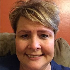 Meet your Posher, Christy